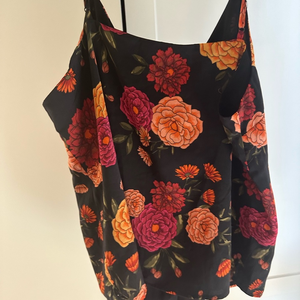 Cupcakes and cashmere floral fall tank! L